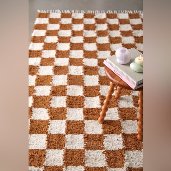 Urban Outfitters Checkerboard Woven Shag Rag Rug 3 x 5 NWT - Picture 2 of 10